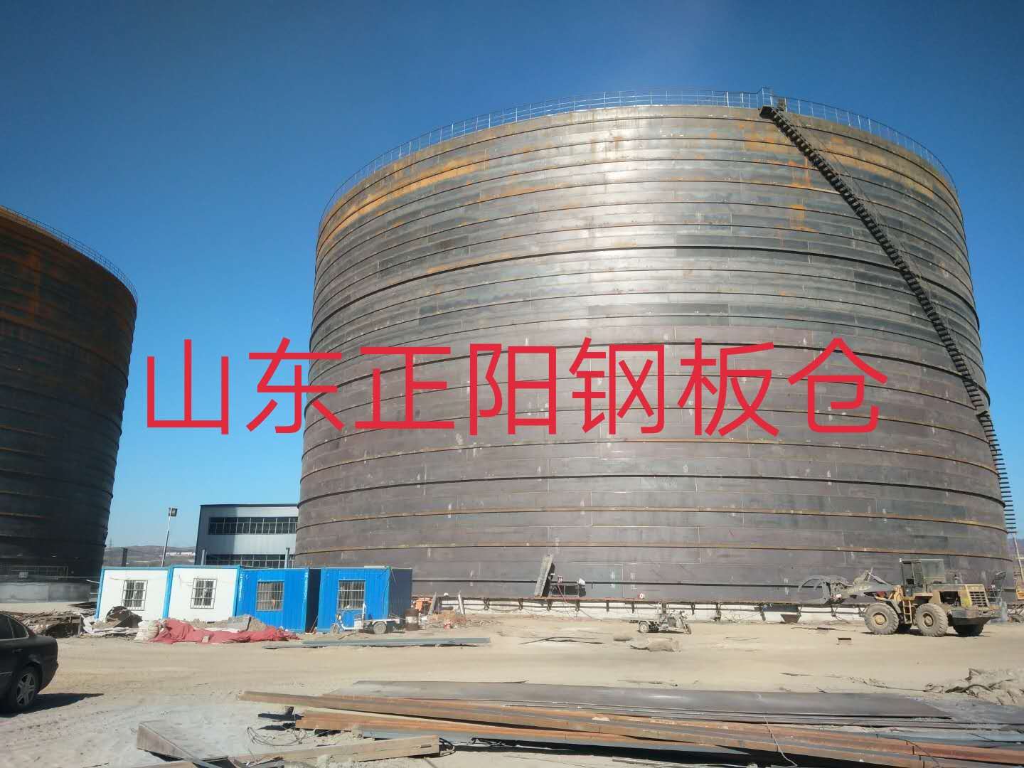 新晃钢板仓的功能及特点