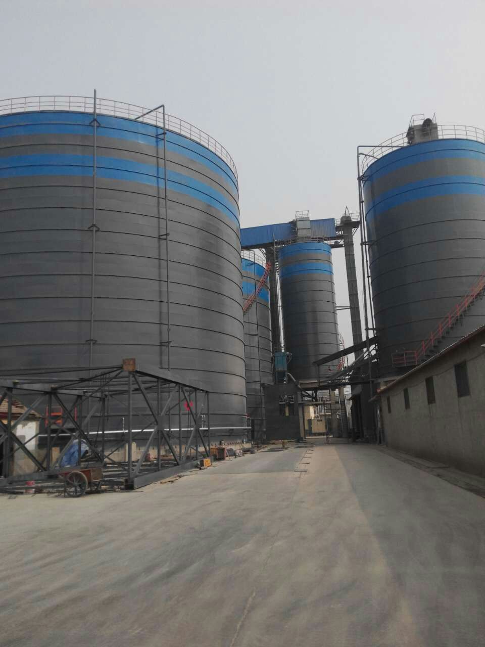 新晃粉煤灰储存库基础怎么建造