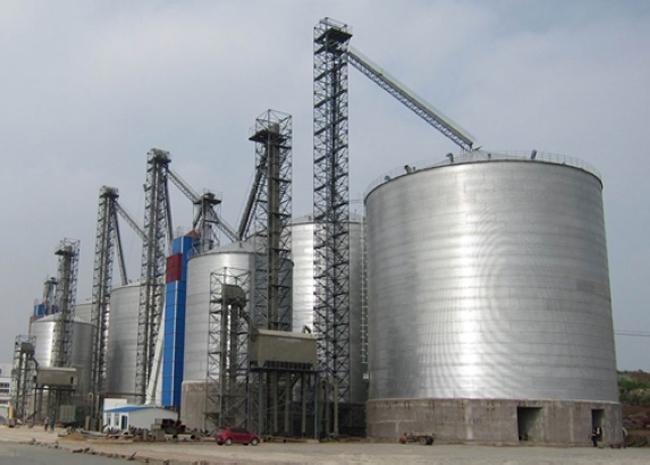 新晃大型钢板库构造参数及水泥储存质量